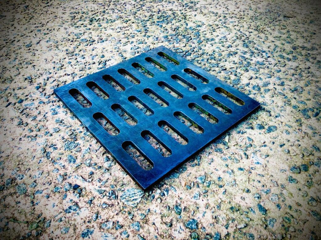 SLOTTED PIT COVER scaled